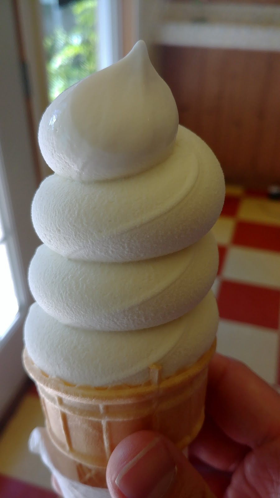 ICE AND DELIGHTS | 81 Rue Principale, Saint-Michel-de-Bellechasse, QC G0R 3S0, Canada | Phone: (418) 884-3184