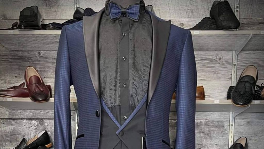 Layths fashion | 10206 152 St #115, Surrey, BC V3R 6N7, Canada | Phone: (604) 498-1210