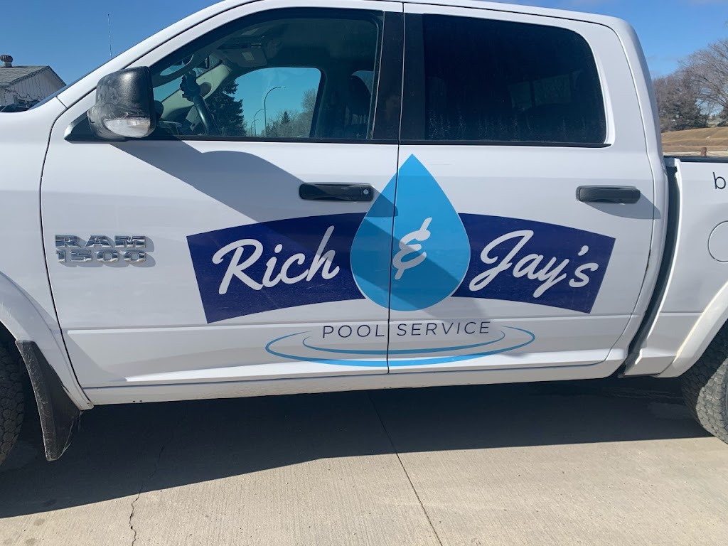 Rich and Jays Pool Service | Carriage Rd, Winnipeg, MB R2Y 0L7, Canada | Phone: (204) 504-7665