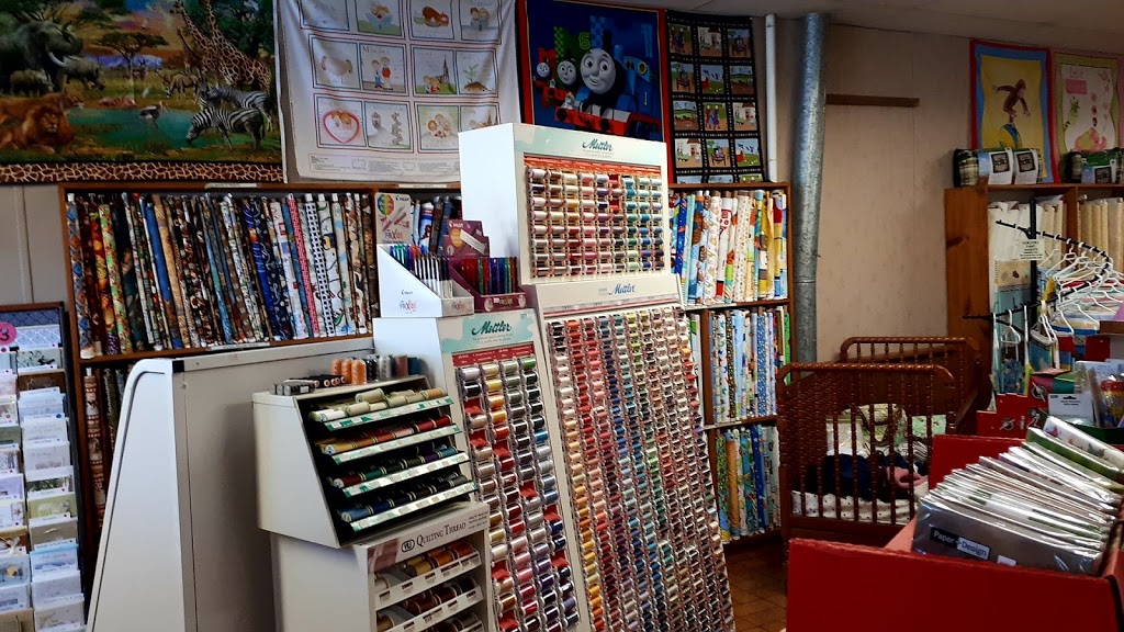 E & Es Cloth & Creations | 4463 Perth County Line 72, Newton, ON N0K 1R0, Canada | Phone: (519) 595-8569
