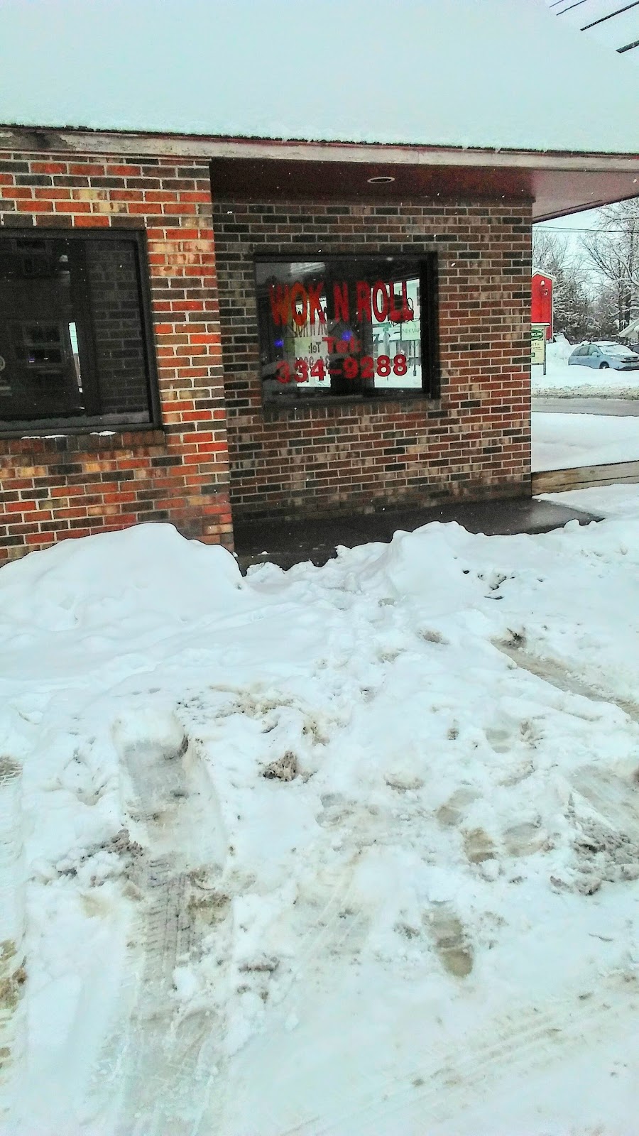 Wok & Roll | 388 E Main St, Newport, VT 05855, USA | Phone: (802) 334-9288