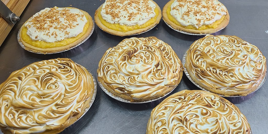 Just Like Moms Bakery | 265 Muschamp Rd, Union Bay, BC V0R 3B0, Canada | Phone: (250) 335-0239