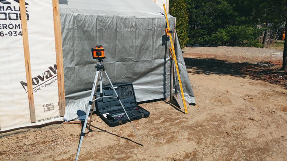 MINI EXCAVATION CR REVO | 154 Ch de la Pineraie, Sainte-Anne-des-Lacs, QC J0R 1B0, Canada | Phone: (450) 990-5625