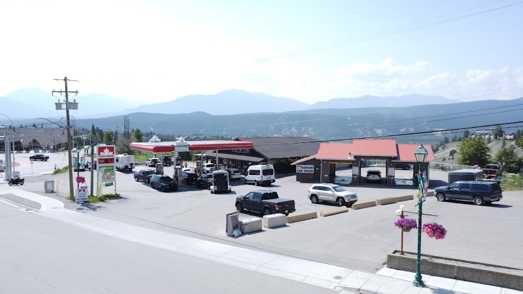 Radium Car Wash | 4929 BC-93, Radium Hot Springs, BC V0A 1M0, Canada | Phone: (250) 347-9988