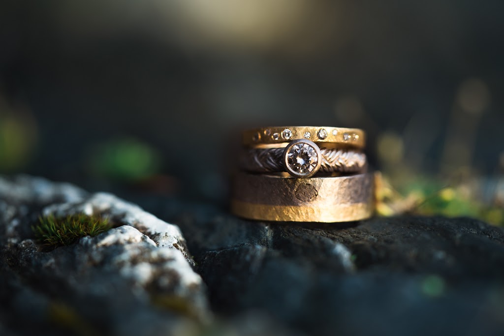 Red Cedar Photography | 8520 W Coast Rd, Sooke, BC V9Z 1H2, Canada | Phone: (250) 507-0787