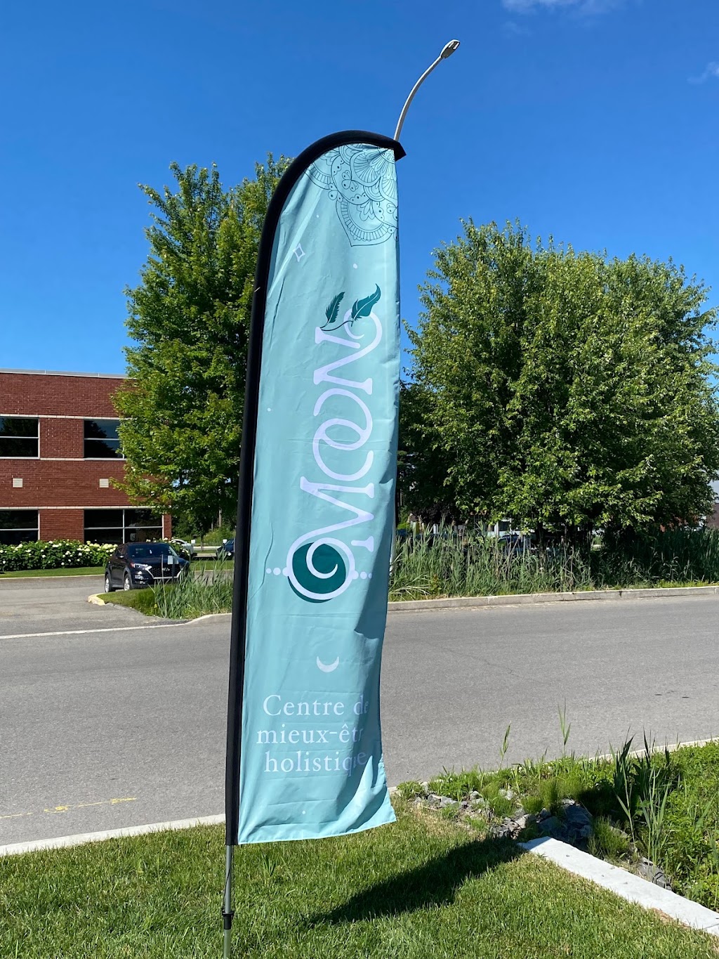 Moon - Centre de mieux-être holistique | 80 Rue Émilien Marcoux Suite # 103, Blainville, QC J7C 0B5, Canada | Phone: (514) 360-2588