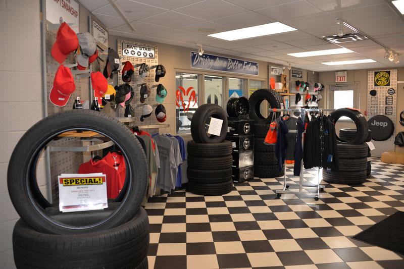 Provincial Chrysler Dodge Jeep RAM | 1001 Provincial Rd, Windsor, ON N8W 5V9, Canada | Phone: (519) 250-5500