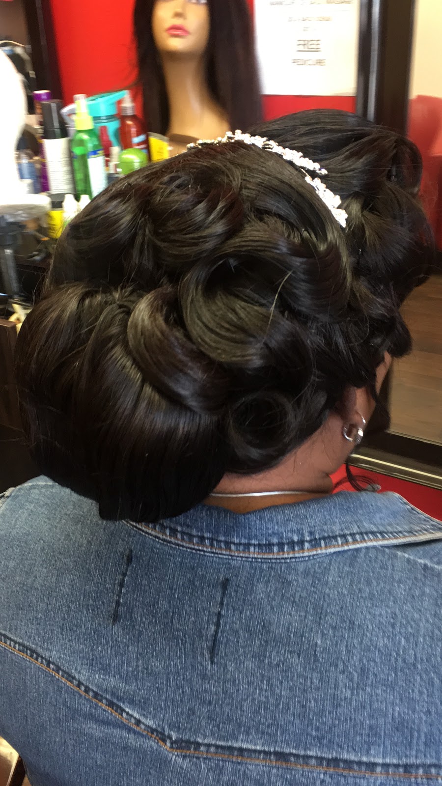 Luvs Hair Studio | Rexdale, Etobicoke, ON M9V 5H7, Canada | Phone: (416) 418-9378