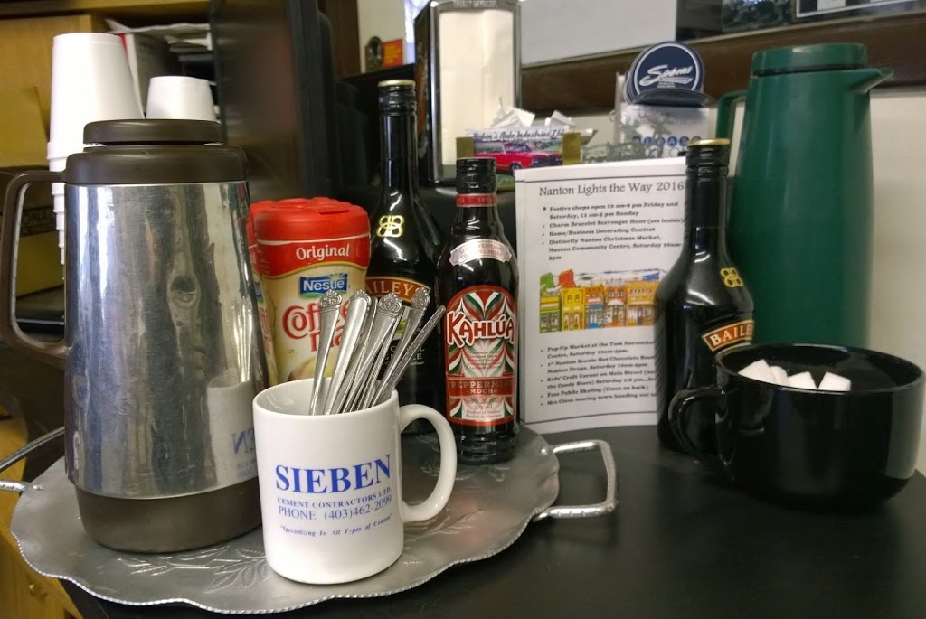 Sieben’s RV and Auto repair facility | 2409 21 Ave, Nanton, AB T0L 1R0, Canada | Phone: (403) 646-2739
