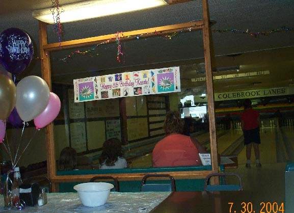 Strike Zone Pizza Pub & Bowling | 19 Park St, Colebrook, NH 03576, USA | Phone: (603) 237-4836