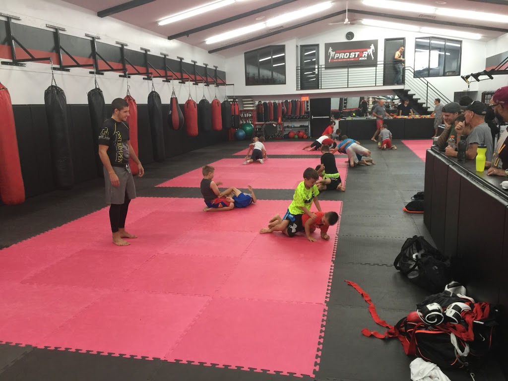 Prostar MMA | 160 Montée des Trente, Mont-Saint-Hilaire, QC J3H 2R4, Canada | Phone: (514) 316-3113