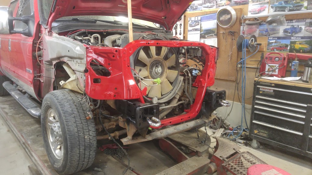 Servicar Autobody & Glass | 27063 Rd 32 N, Kleefeld, MB R0A 0V1, Canada | Phone: (204) 377-4519