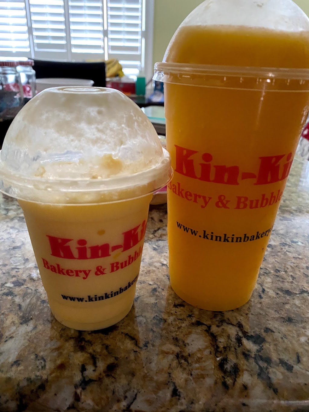 Kin Kin Bakery and Bubble Tea | 499 Main St S, Brampton, ON L6Y 1N7, Canada | Phone: (905) 456-1616