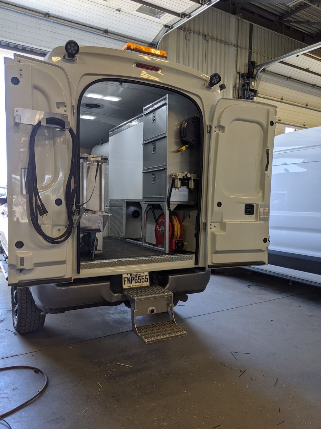 Les Industries Halrai Inc | 340 Rue Marie-Curie, Vaudreuil-Dorion, QC J7V 5V5, Canada | Phone: (450) 455-8884
