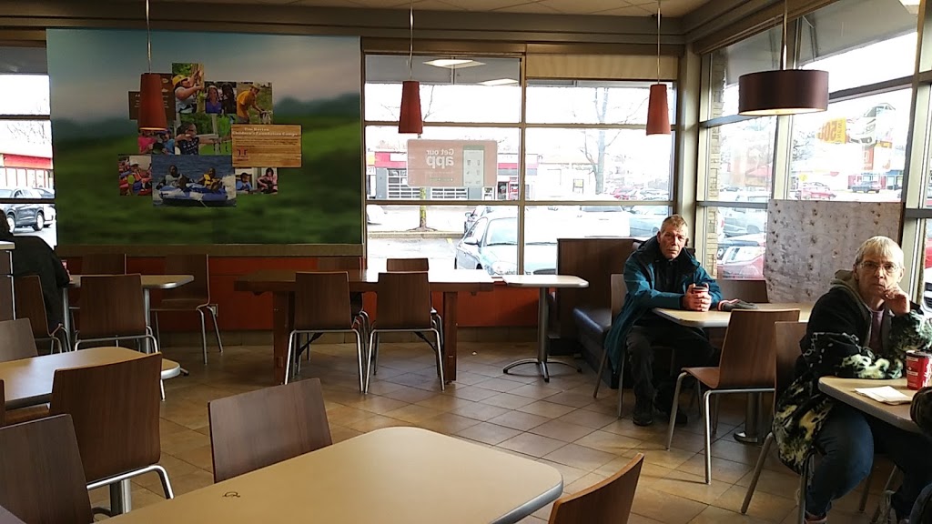 Tim Hortons | 1460 King St E, Cambridge, ON N3H 3R4, Canada | Phone: (519) 653-9233