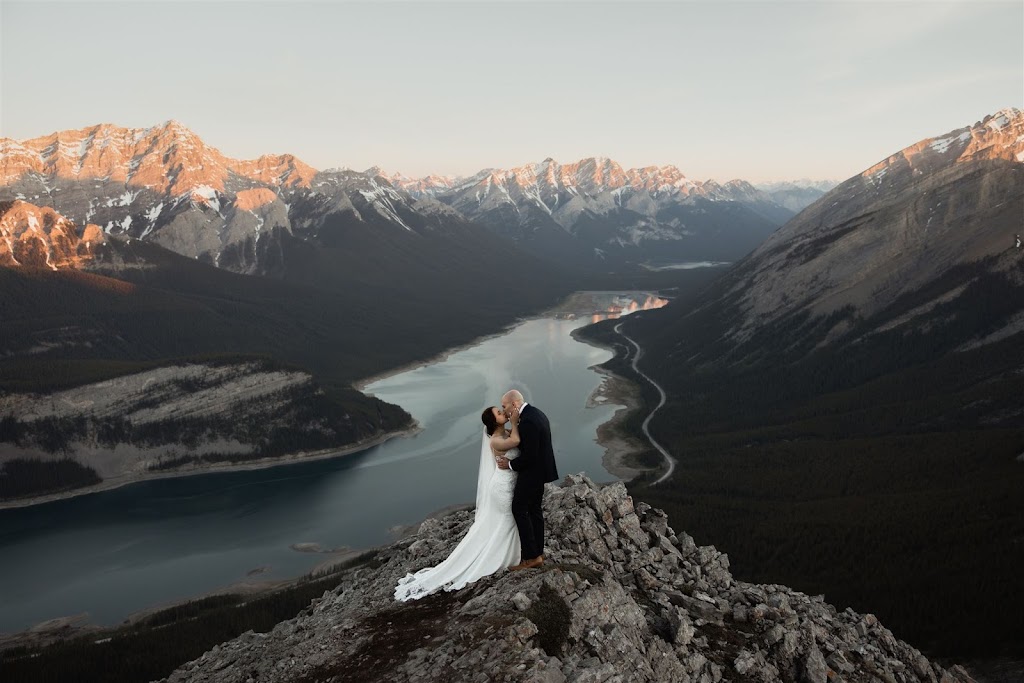 Willow and Wolf Banff Elopement Photographers | 200 Glacier Dr, Canmore, AB T1W 1K6, Canada | Phone: (403) 333-6663