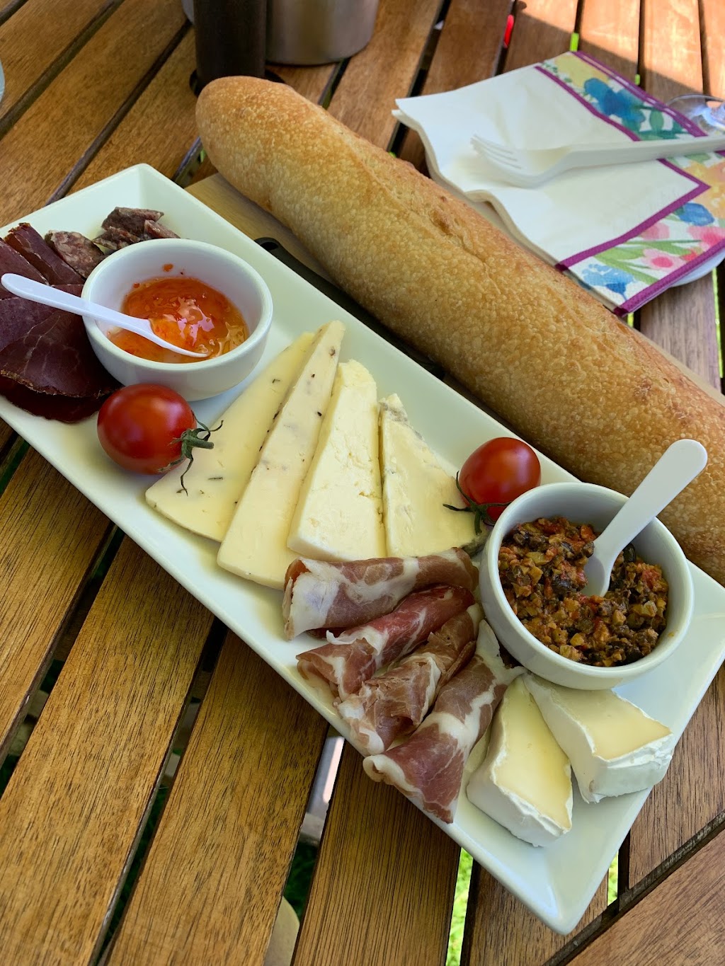 Symphony Vineyard | 6409 Oldfield Rd, Saanichton, BC V8M 1X8, Canada | Phone: (250) 208-8784