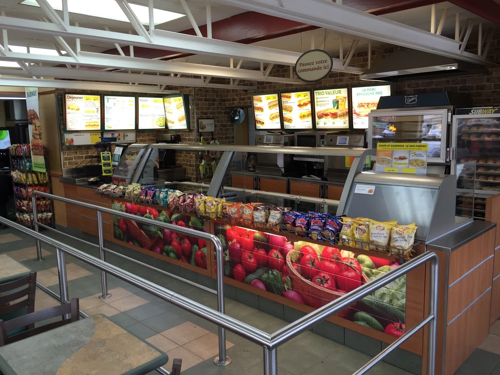 Restaurant SUBWAY | 638 Boulevard Renault, Beauceville, QC G5X 1M6, Canada | Phone: (418) 774-2230