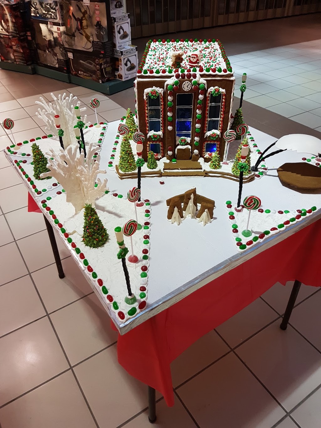 Suncoast Mall Management Ofc | 397 Bayfield Rd, Goderich, ON N7A 4E9, Canada | Phone: (519) 524-8300