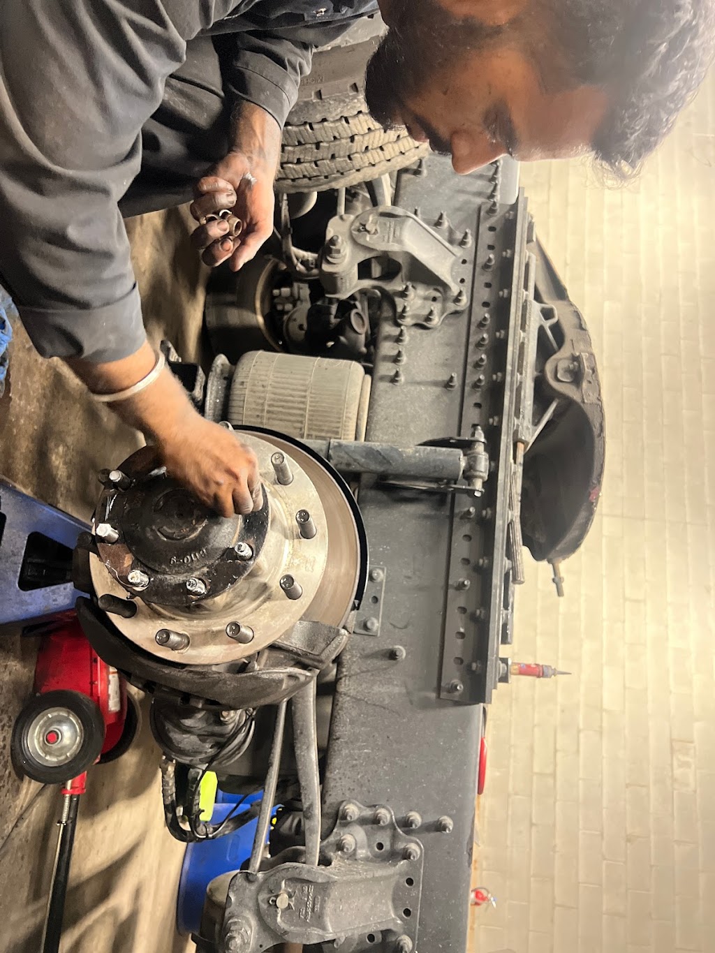 TruMechanic Truck Services Ltd | 66 Progress Dr, St Thomas, ON N5P 4G5, Canada | Phone: (647) 674-1777
