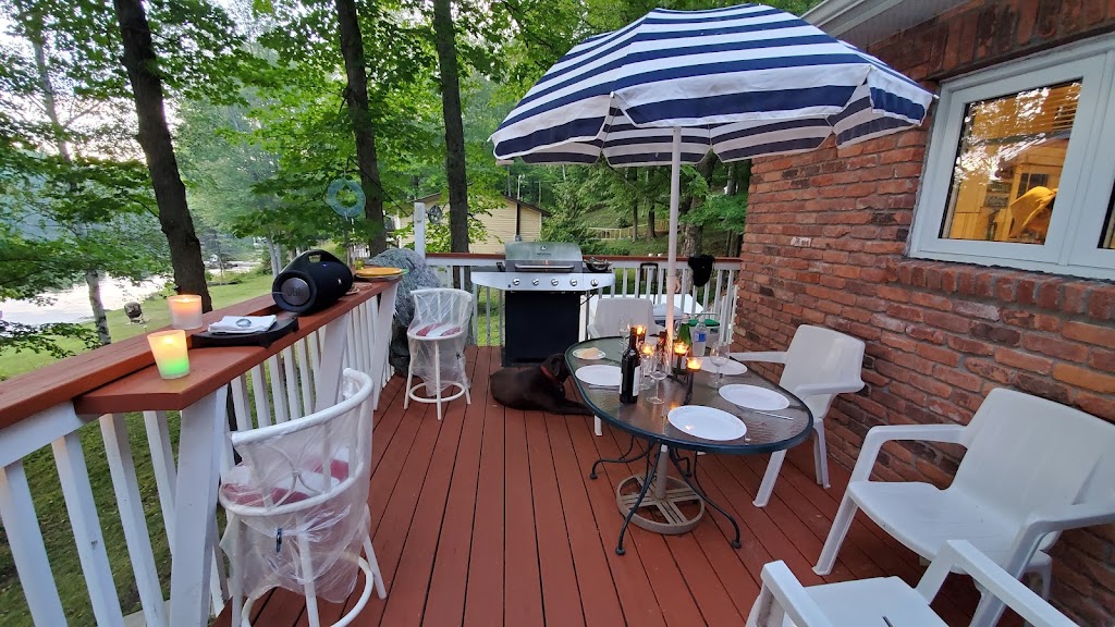 Greens Lake House | 19 Fire Rte 296, Gooderham, ON K0M 1R0, Canada | Phone: (416) 721-5585