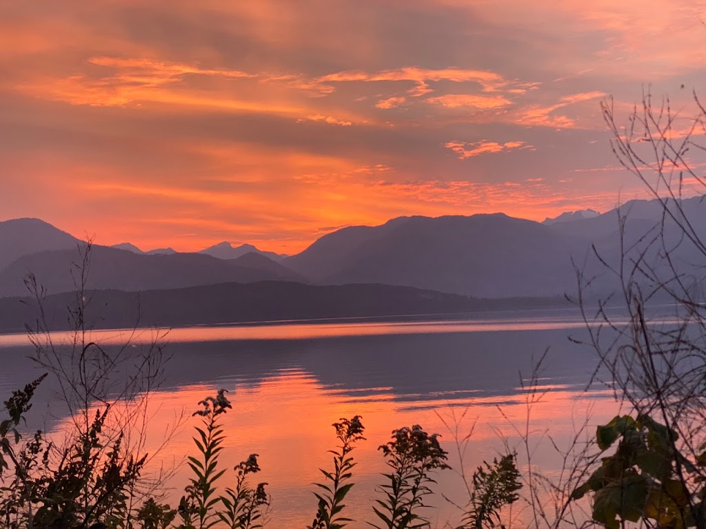 Harrison Lake Nature Adventure | 112-196 Esplanade Ave, Harrison Hot Springs, BC V0M 1K0, Canada | Phone: (866) 572-6444