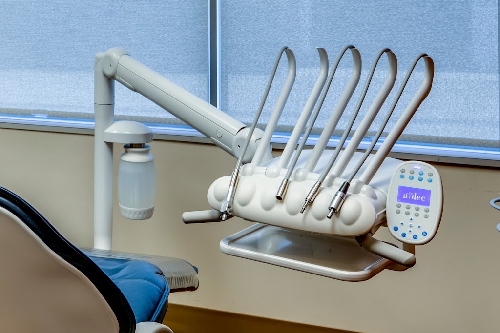 Peak Dental | 335 Columbia Blvd W, Lethbridge, AB T1K 5Y8, Canada | Phone: (403) 381-1155