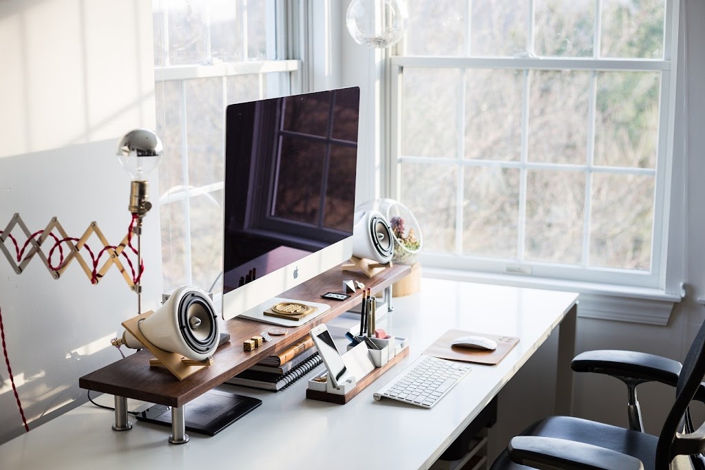 ARAZ IT SOLUTIONS Inc | 236 Rue Acres, Kirkland, QC H9H 4R2, Canada | Phone: (514) 805-2427