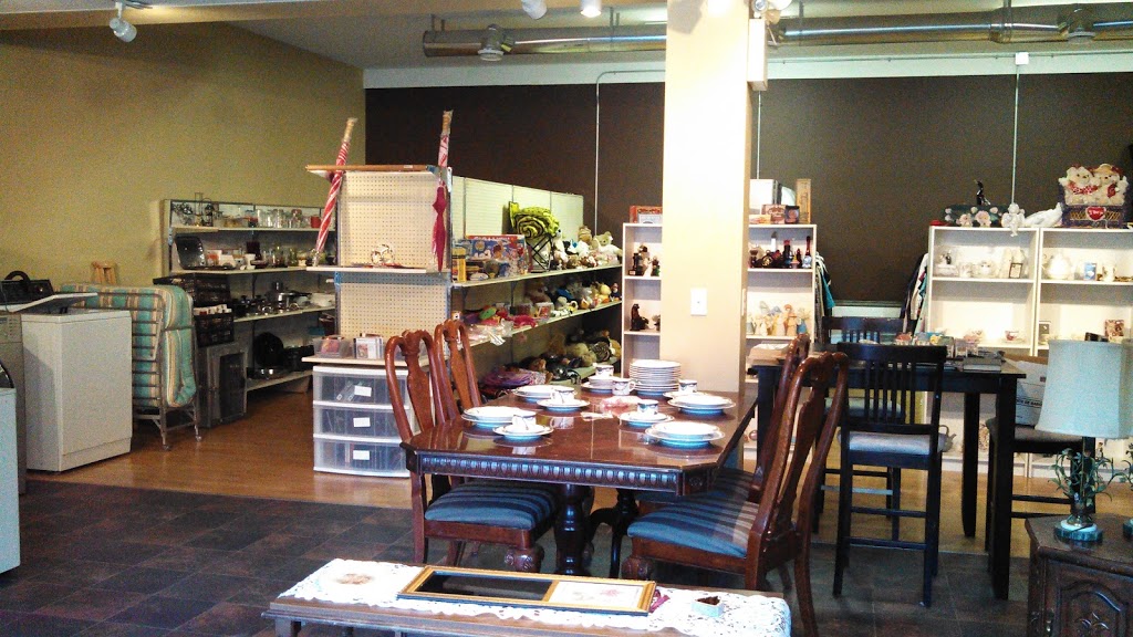 Silver Linings New, Used and Collectibles | 734 1 Ave, Chase, BC V0E 1M0, Canada | Phone: (250) 852-1684