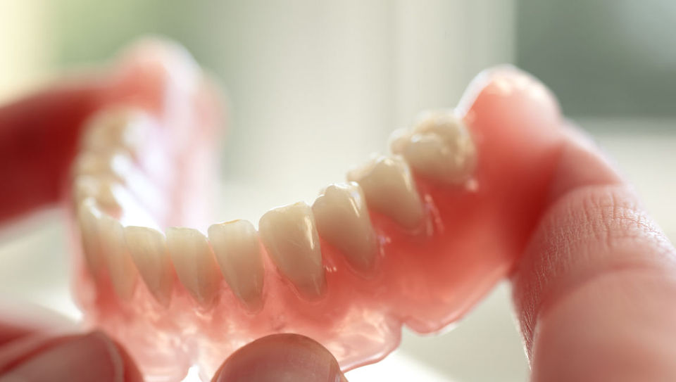 Chinook Denture Clinic | 6455 Macleod Trail SW, Calgary, AB T2H 0K9, Canada | Phone: (403) 253-9050
