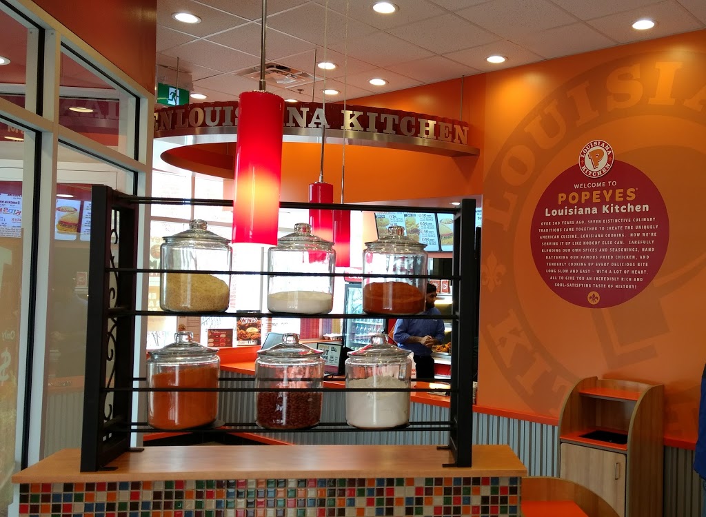 Popeyes Louisiana Kitchen | 497 Dundas St W, Oakville, ON L6M 4M2, Canada | Phone: (905) 257-0600