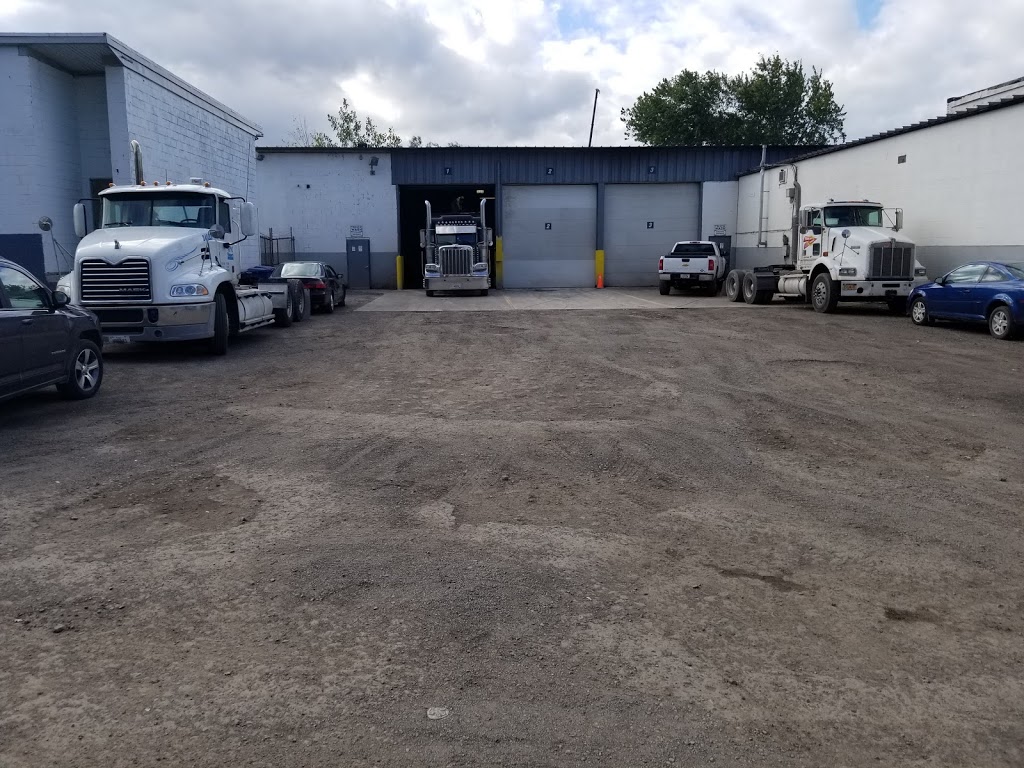 Buffalo Truck Wash | 75 Miami St, Buffalo, NY 14204, USA | Phone: (716) 842-0705