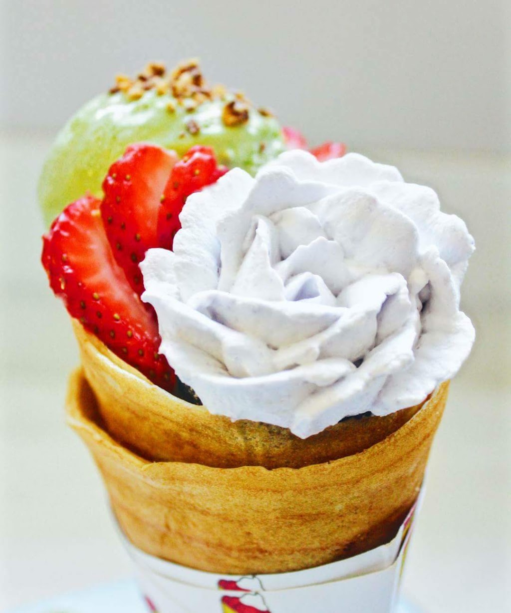 Kawaii Crepe | 1220 St Marys Rd Unit D, Winnipeg, MB R2M 3V6, Canada | Phone: (204) 691-3700