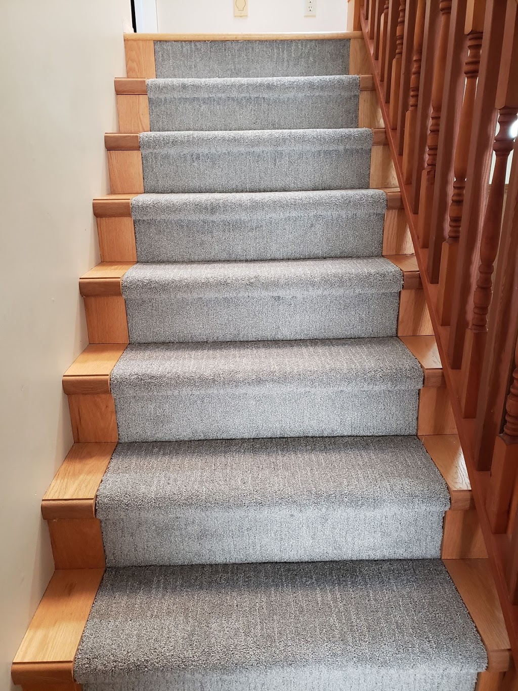 PI FLOOR | 3217 Carman St, Victoria, BC V8P 4M4, Canada | Phone: (778) 789-8512