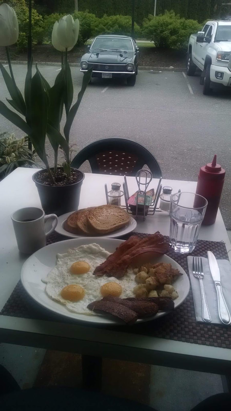 Colleens Cafe | 26730 56 Ave, Langley City, BC V4W 3X5, Canada | Phone: (604) 856-4948