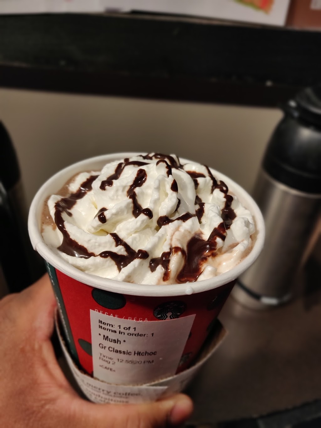 Starbucks | 2630 Yonge St, Toronto, ON M4P 2J5, Canada | Phone: (416) 483-0226