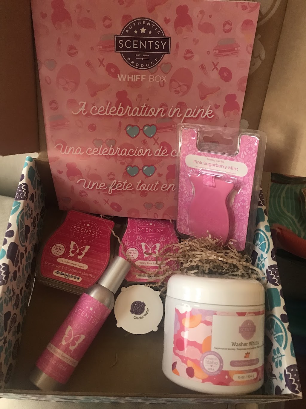 Melanie Kanters Independent Scentsy Consultant | 1452 Bridgeport St, Oshawa, ON L1K 2P5, Canada | Phone: (905) 903-6063