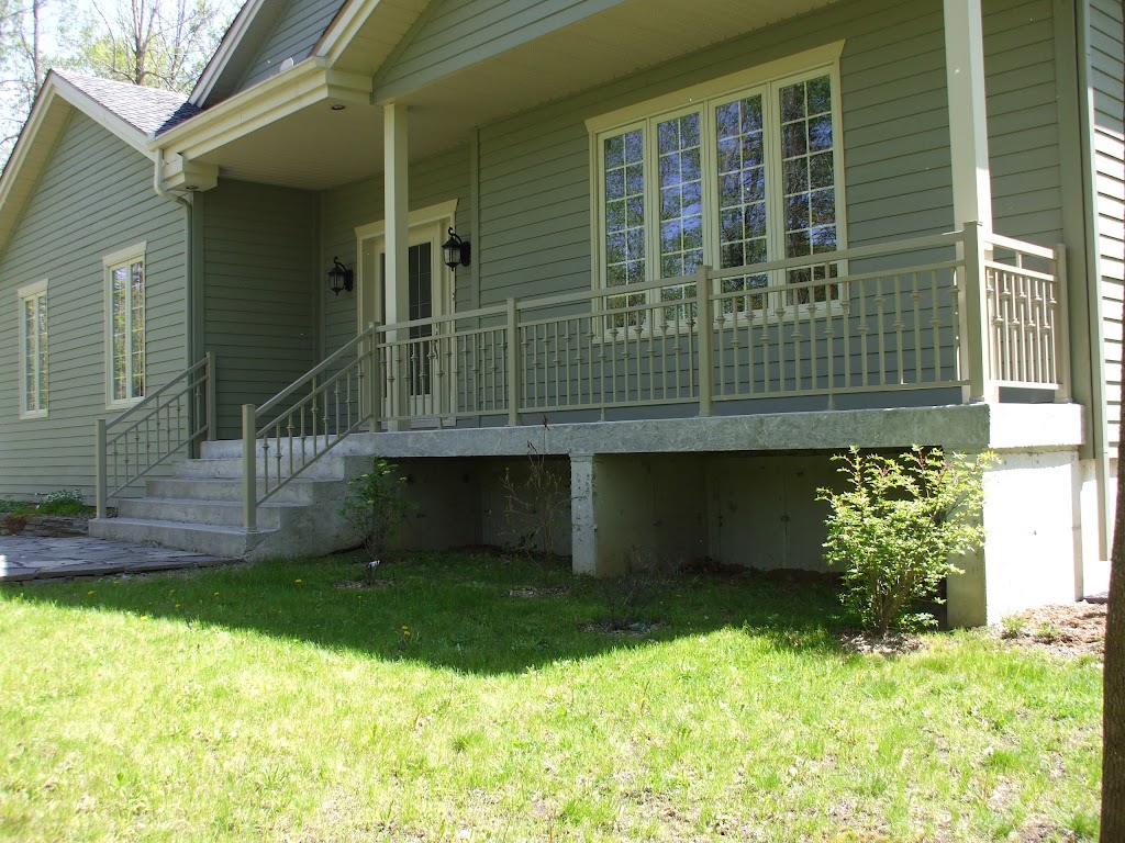 Les Entreprises Carrière | 739 Rue Principale, Sainte-Marthe, QC J0P 1W0, Canada | Phone: (450) 459-8017