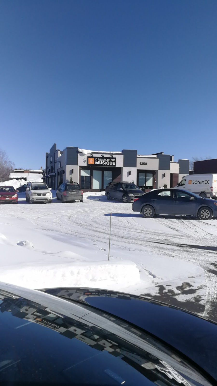 Drummond Musique | 1350 Rue Hébert, Drummondville, QC J2C 1Z9, Canada | Phone: (819) 477-4222
