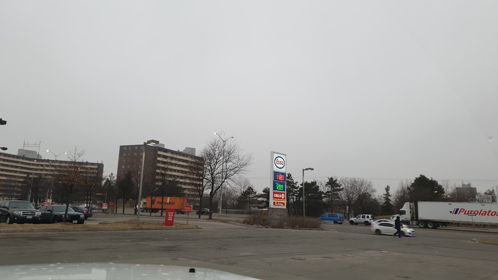 ESSO CIRCLE K | 6998 Rexwood Rd, Mississauga, ON L4T 4E6, Canada | Phone: (905) 677-2595