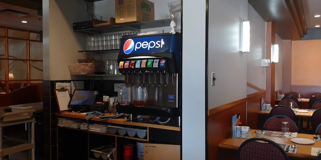 Restaurant Tomas Tam Inc | 325 Rue du Marais, Québec, QC G1M 3R3, Canada | Phone: (418) 527-2211