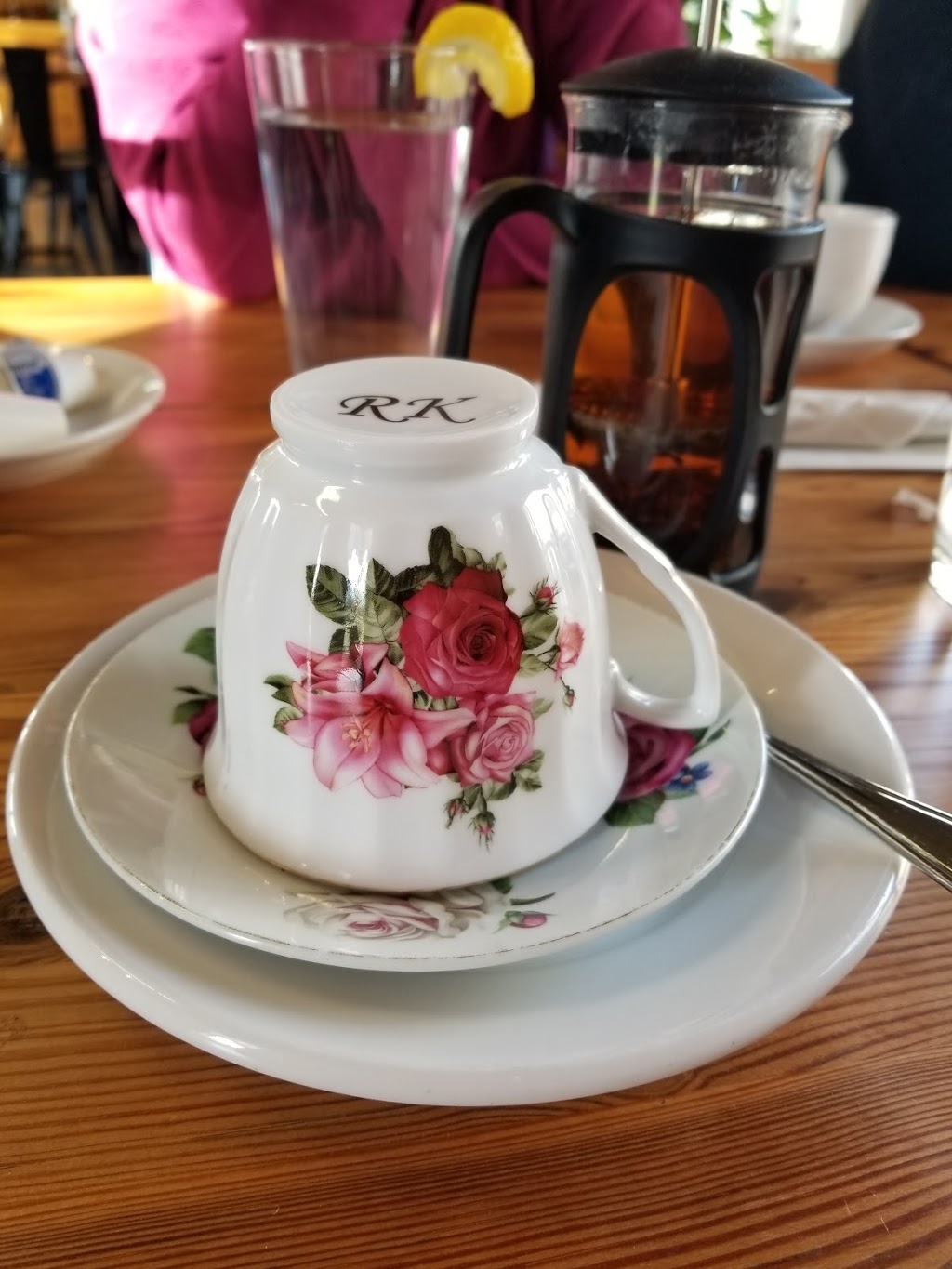 Frys Corner Beestro | 7480 176 St, Surrey, BC V3S 7B1, Canada | Phone: (604) 575-2337