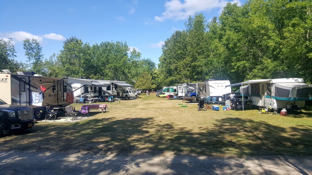 Rocher Rouge Campground | 70 Ontario St, Killarney, ON P0M 2A0, Canada | Phone: (705) 287-2332