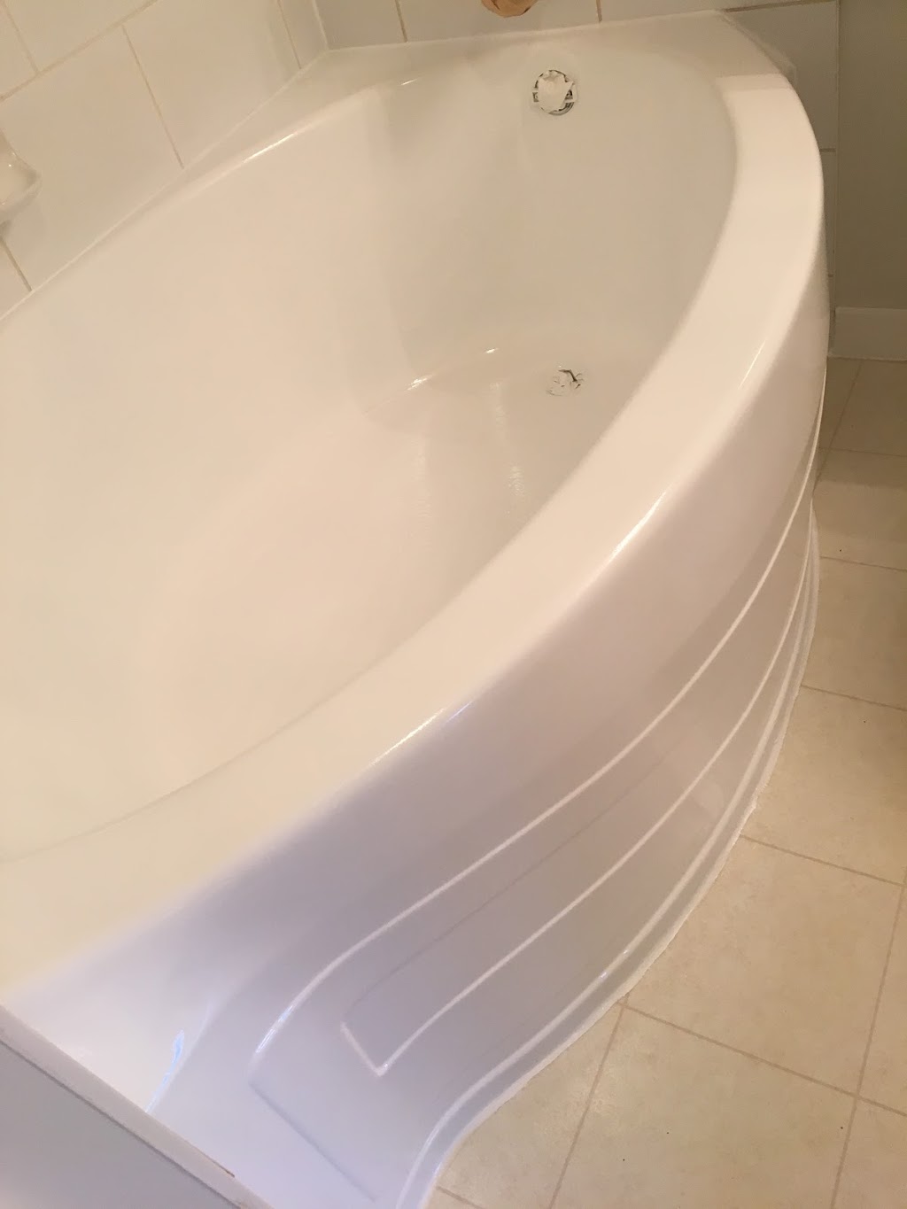 Www.bathtubresurfacing.ca | 36144 Walter Rd, Abbotsford, BC V3G 1K9, Canada | Phone: (778) 233-2284
