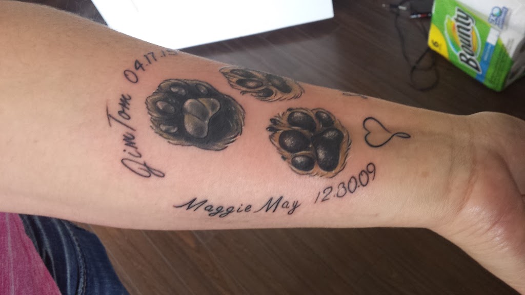 Matrix, Tattoo, Piercings, Laser Removal, Salon, Barber, Aesthetics | 173 Dunlop St W, Barrie, ON L4N 1B4, Canada | Phone: (705) 737-4868