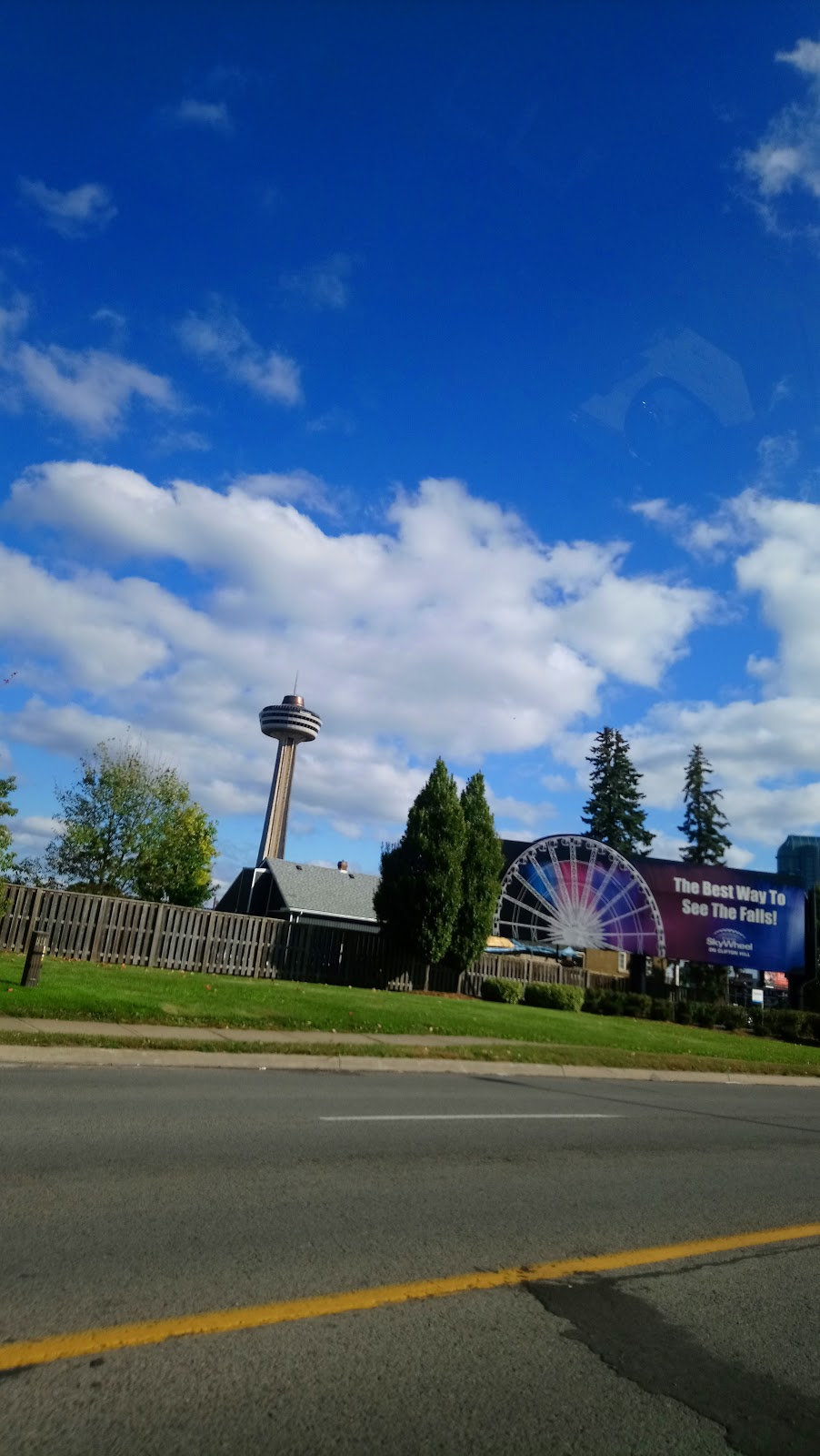 Esso | 5486 Stanley Ave, Niagara Falls, ON L2G 3X2, Canada | Phone: (905) 356-6761