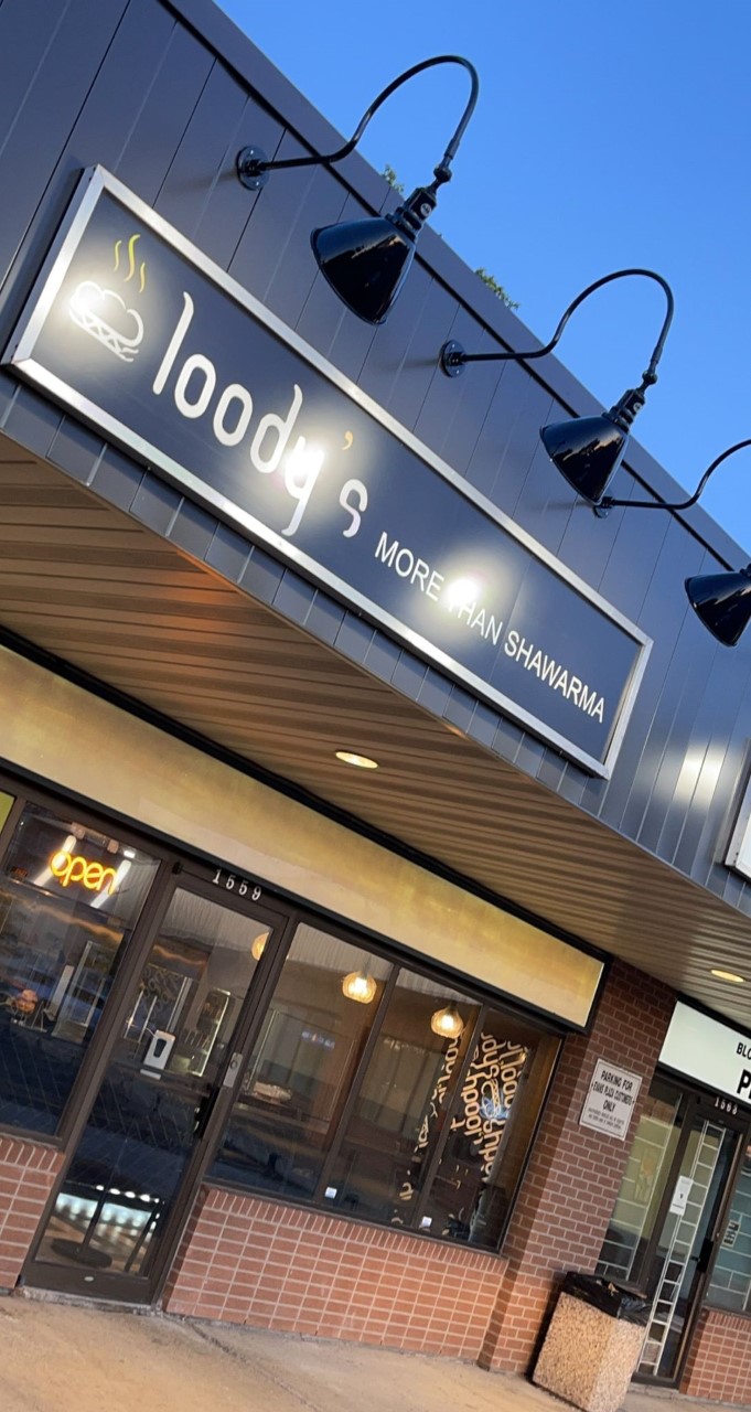 Loodys More than Shawarma | 1559 Bank St, Ottawa, ON K1H 7Z3, Canada | Phone: (613) 526-6000
