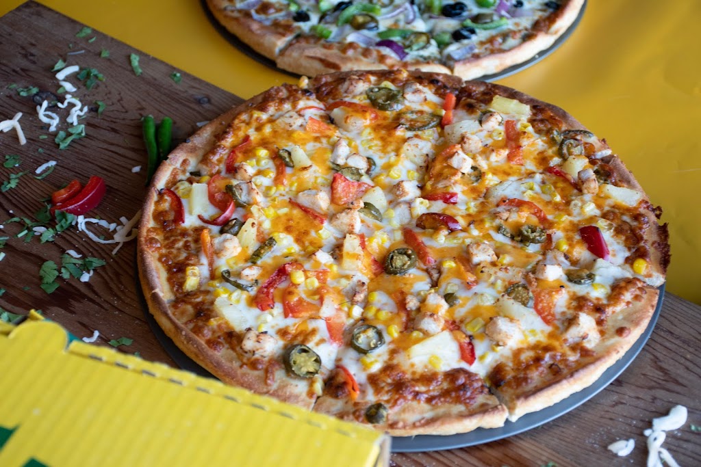 Top in Town Pizza & Wings | 20121 Willowbrook Dr, Langley, BC V2Y 0L3, Canada | Phone: (604) 427-3435