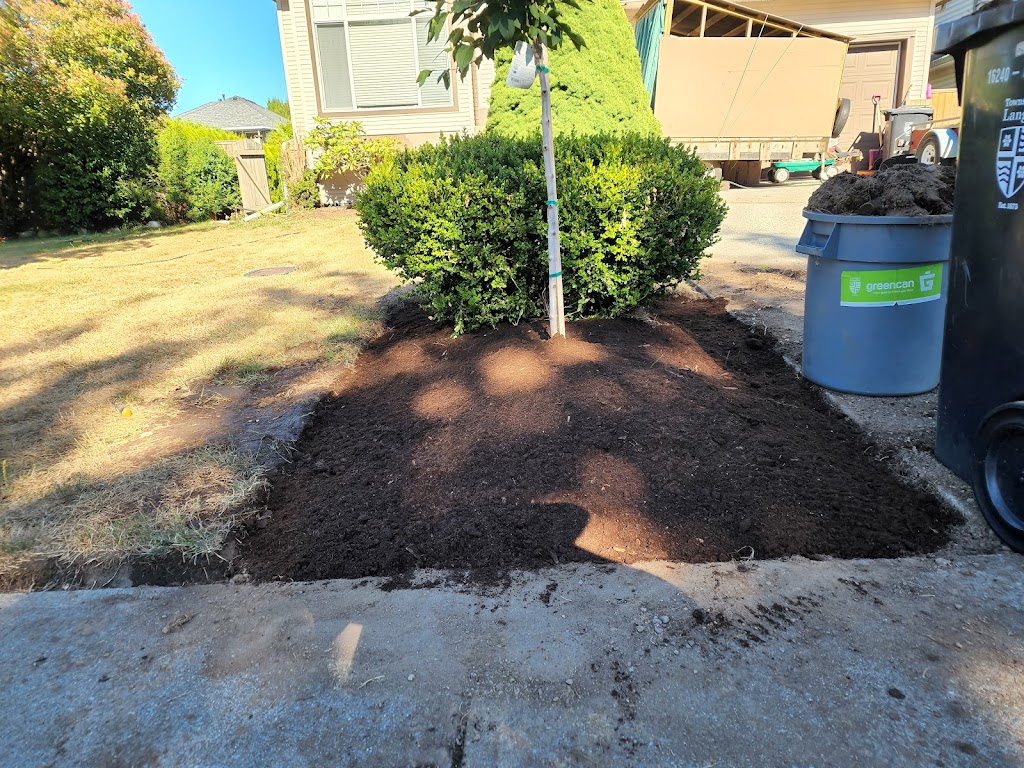 L&j landscaping | 9232 202B St, Langley Twp, BC V1M 3Y2, Canada | Phone: (250) 826-6892