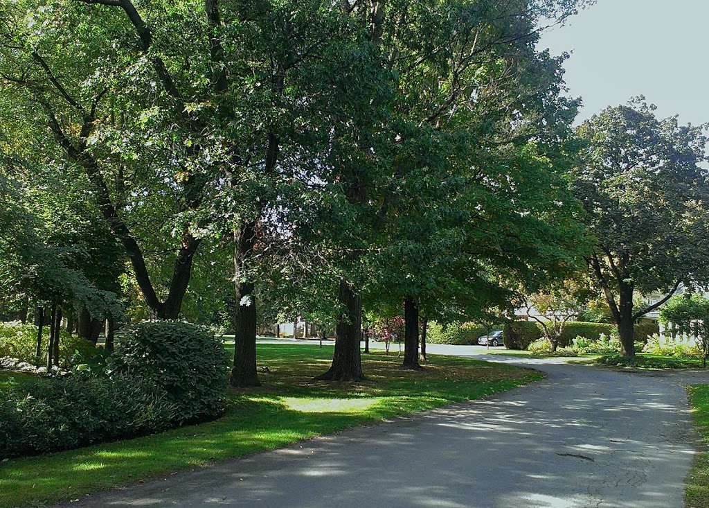 The Country Club of Montreal | 5 Rue Riverside, Saint-Lambert, QC J4S 1B7, Canada | Phone: (450) 671-6181
